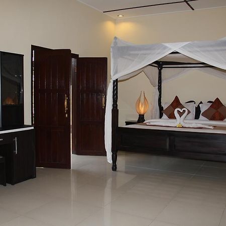 The Catur Villa Seminyak Exterior foto